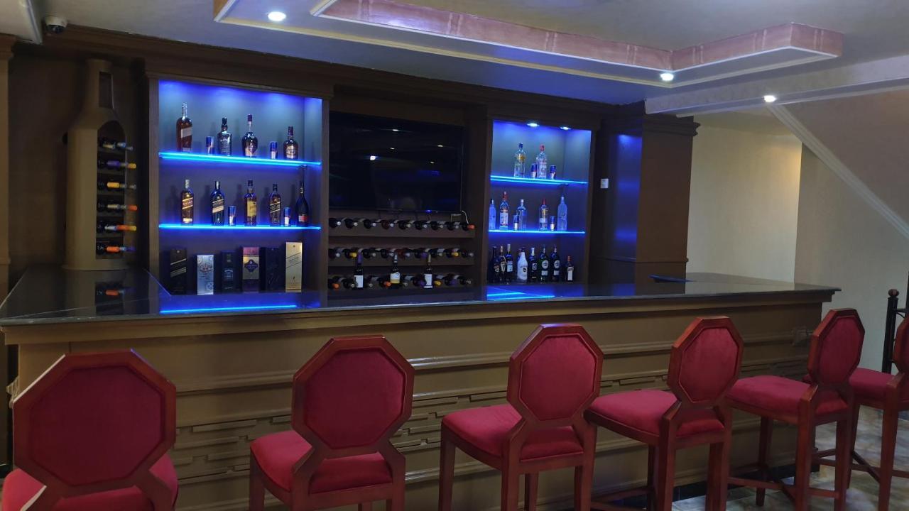 Moonlight Hotel Addis Ababa Bagian luar foto