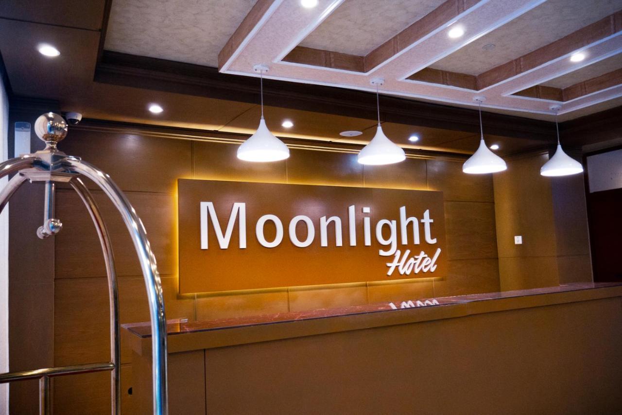 Moonlight Hotel Addis Ababa Bagian luar foto