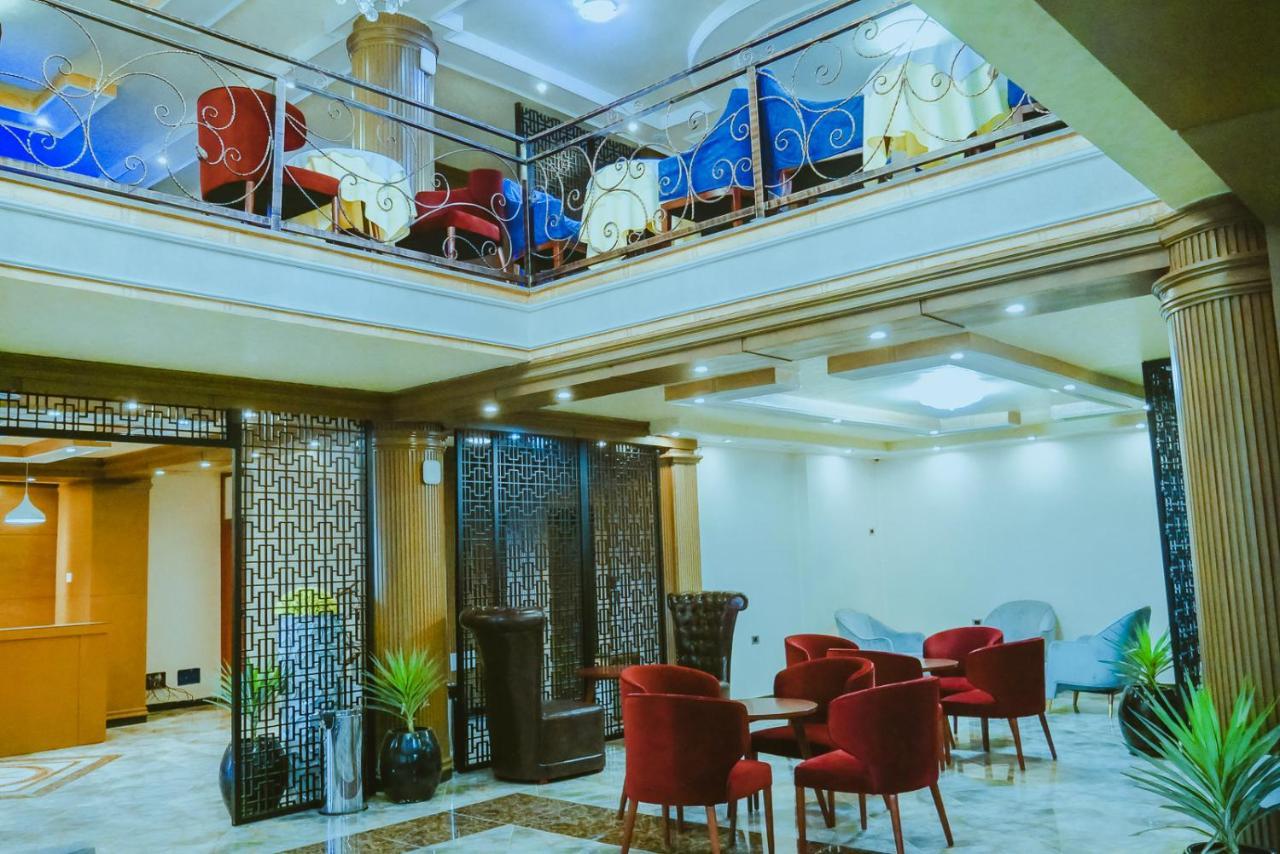 Moonlight Hotel Addis Ababa Bagian luar foto