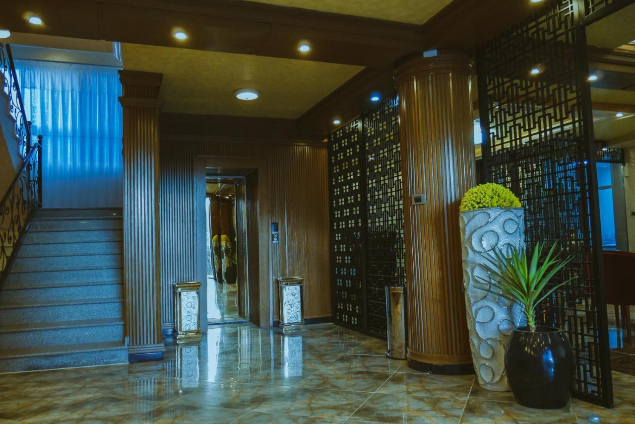 Moonlight Hotel Addis Ababa Bagian luar foto